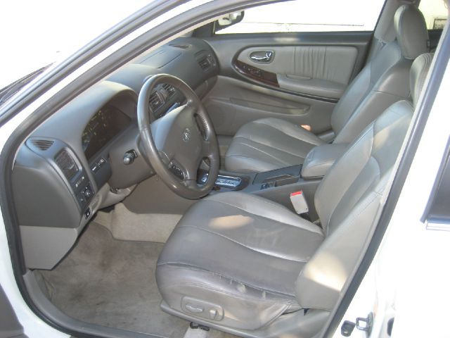 2001 Infiniti I30 Coupe