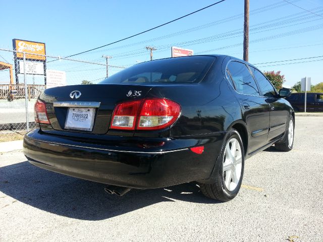 2003 Infiniti I35 Coupe