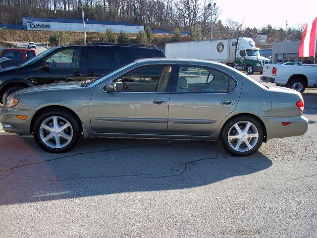 1996 Infiniti J30 Base