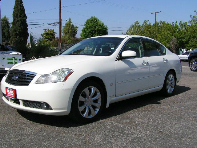 2006 Infiniti M35 2dr Cpe SRT8 Coupe