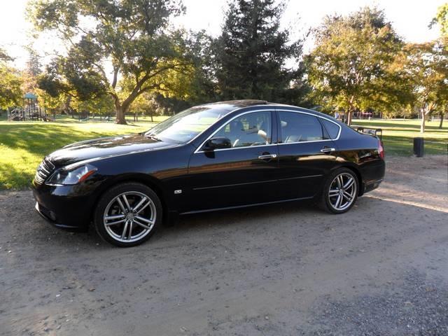 2006 Infiniti M35 Limited Sport Utility 4D