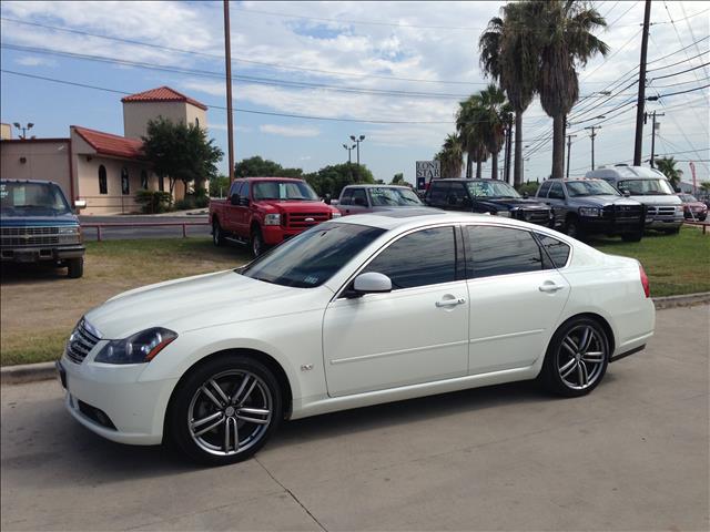 2006 Infiniti M35 2dr Cpe SRT8 Coupe