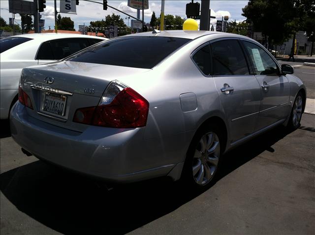 2006 Infiniti M35 2dr Cpe SRT8 Coupe