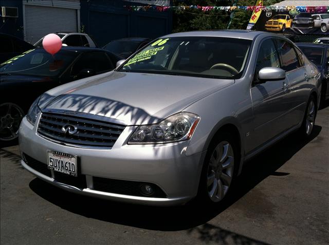 2006 Infiniti M35 2dr Cpe SRT8 Coupe