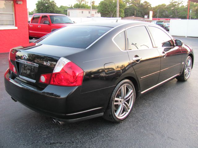 2006 Infiniti M35 2dr Cpe SRT8 Coupe