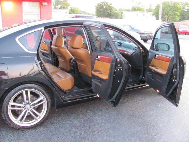 2006 Infiniti M35 2dr Cpe SRT8 Coupe