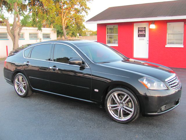 2006 Infiniti M35 2dr Cpe SRT8 Coupe