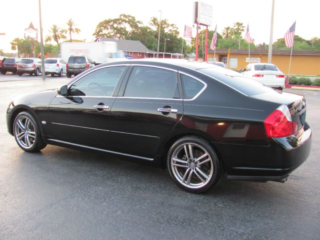 2006 Infiniti M35 2dr Cpe SRT8 Coupe