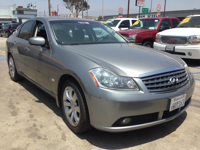 2006 Infiniti M35 Evolution AWD