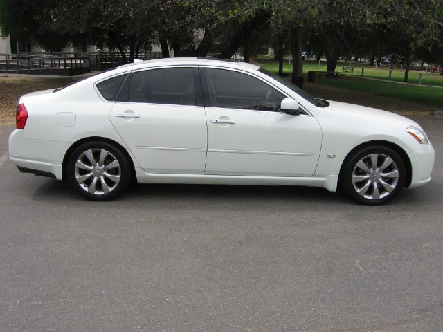 2006 Infiniti M35 2dr Cpe SRT8 Coupe