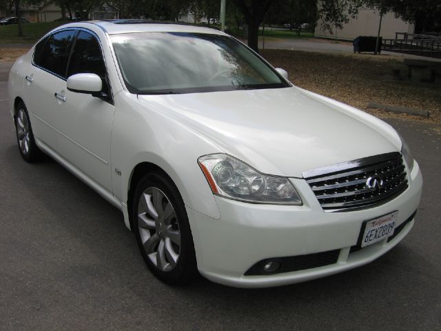 2006 Infiniti M35 2dr Cpe SRT8 Coupe