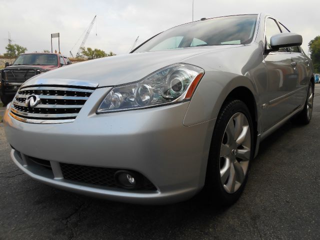 2006 Infiniti M35 Evolution AWD