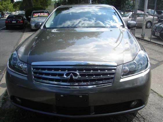 2006 Infiniti M35 R/T With Mopar Appearance Package