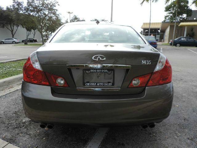 2007 Infiniti M35 W/ Navigationbackup Camera