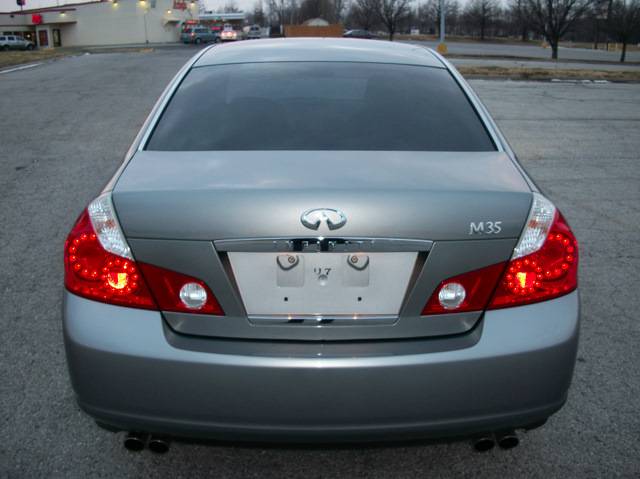 2007 Infiniti M35 W/leather