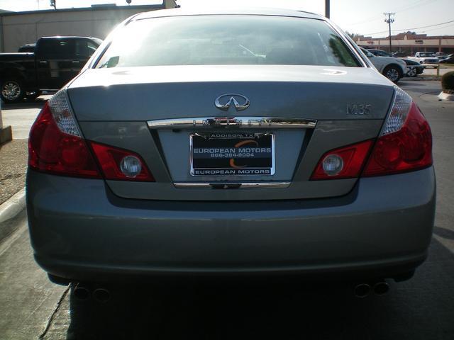 2007 Infiniti M35 Navigation Premium