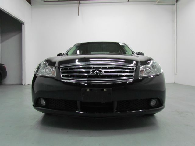 2007 Infiniti M35 2dr Cpe SRT8 Coupe