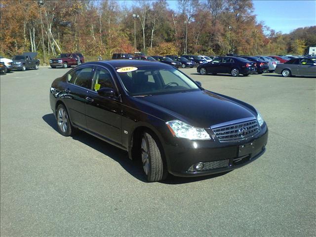 2007 Infiniti M35 2.0T LUX