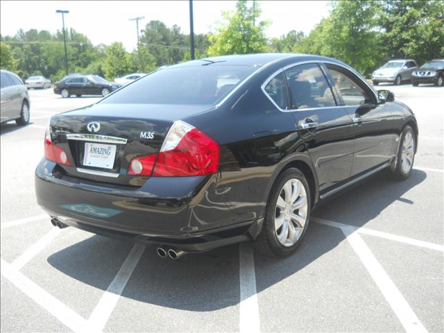 2007 Infiniti M35 2dr Cpe SRT8 Coupe