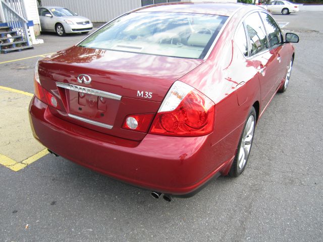 2007 Infiniti M35 W/ Navigationbackup Camera