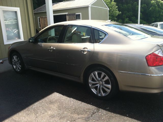 2008 Infiniti M35 9Y