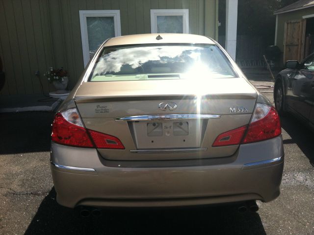 2008 Infiniti M35 9Y