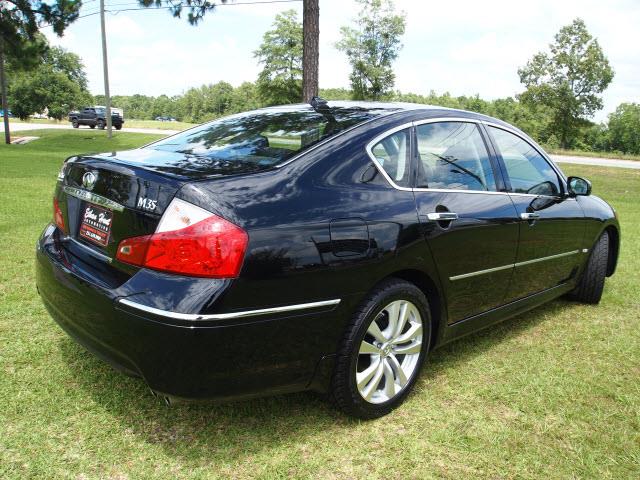 2010 Infiniti M35 Unknown