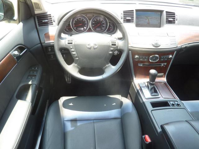 2010 Infiniti M35 Base