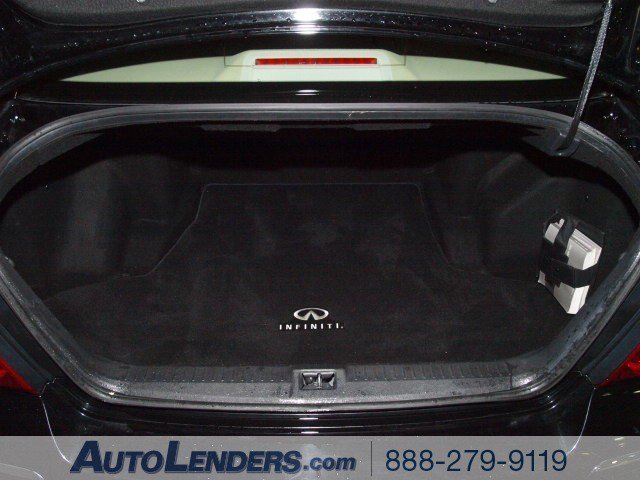 2010 Infiniti M35x Base