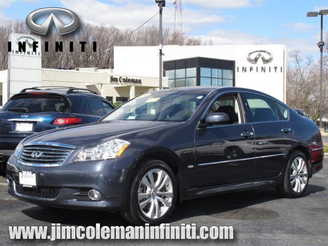 2010 Infiniti M35x Base