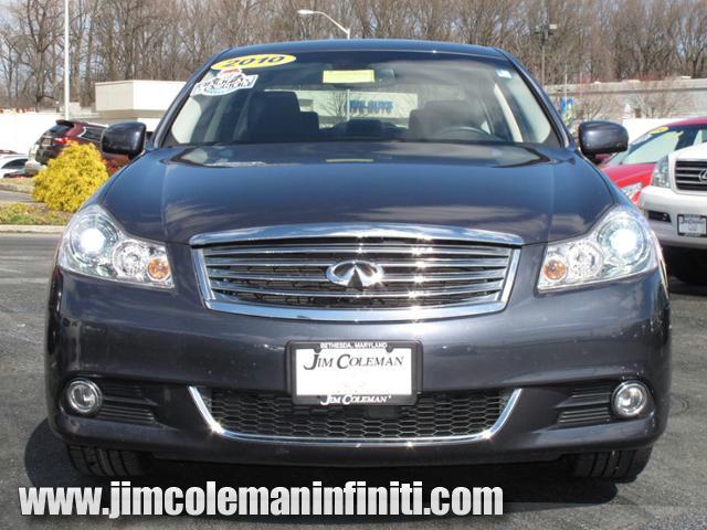 2010 Infiniti M35x Base