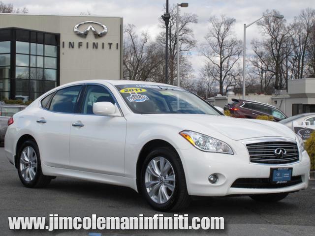 2011 Infiniti M37x Base