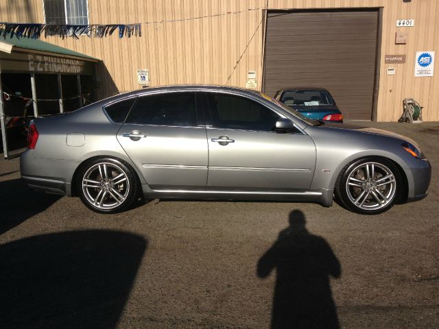 2006 Infiniti M45 XLT Supercab Shortbed