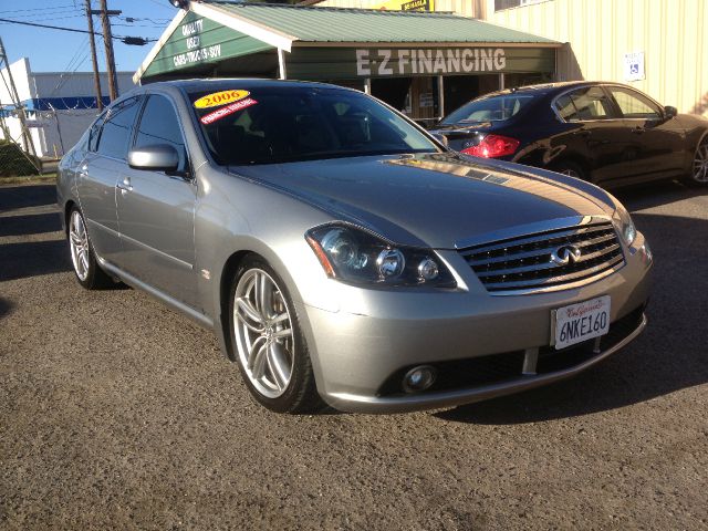 2006 Infiniti M45 XLT Supercab Shortbed