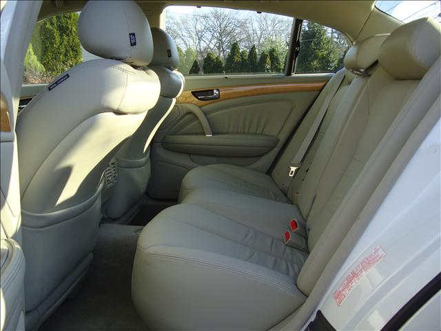 2003 Infiniti Q45 Premium