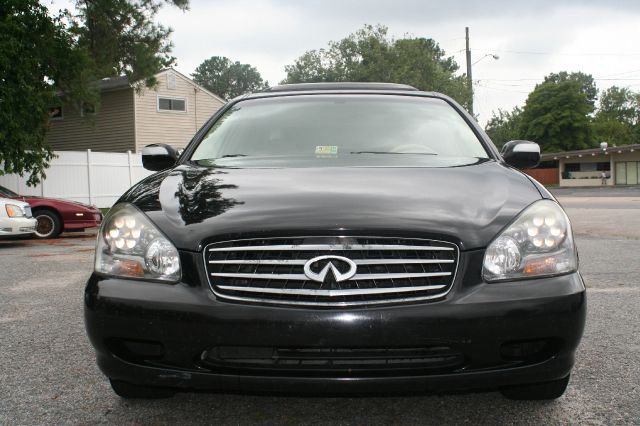 2003 Infiniti Q45 Premium