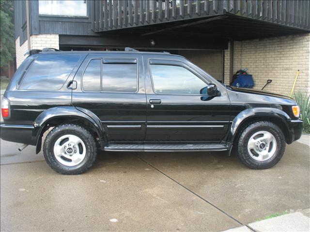 1999 Infiniti QX4 Details. Amesbury, MA 01913