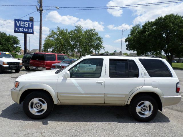 1999 Infiniti QX4 5dr XLE Limited AWD