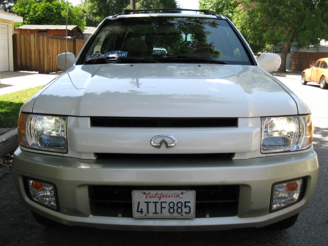 2001 Infiniti QX4 SXT 22K Miles