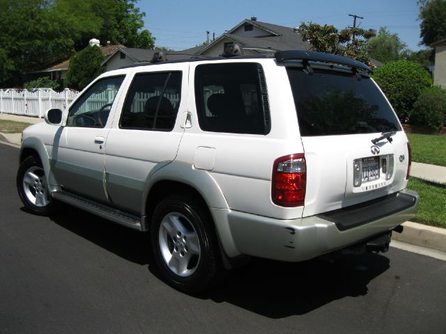 2001 Infiniti QX4 SXT 22K Miles