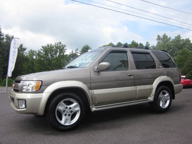 2003 Infiniti QX4 Ram 3500 Diesel 2-WD