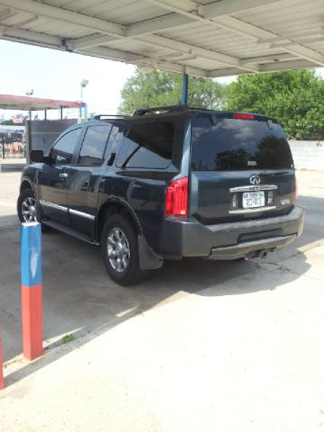 2004 Infiniti QX56 EX - DUAL Power Doors