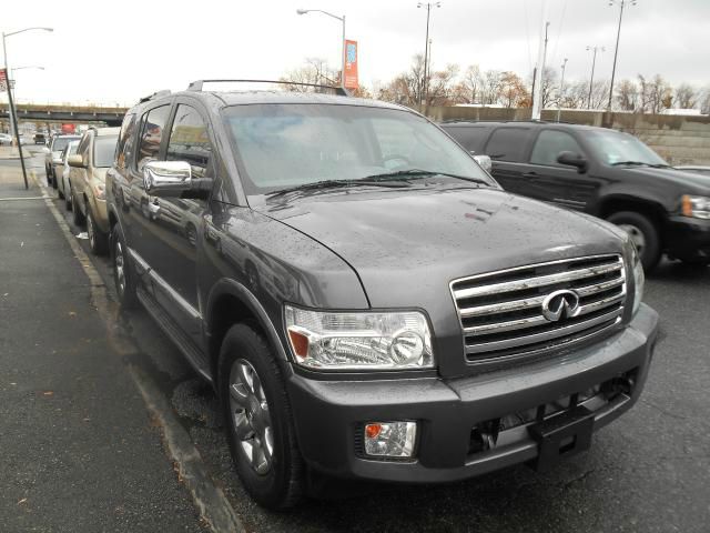 2004 Infiniti QX56 EX - DUAL Power Doors