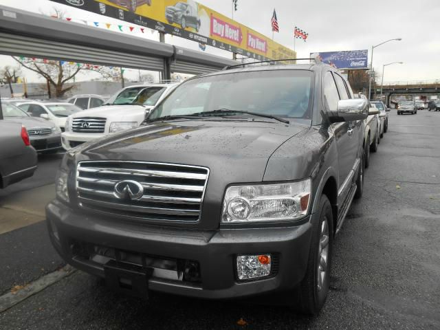 2004 Infiniti QX56 EX - DUAL Power Doors