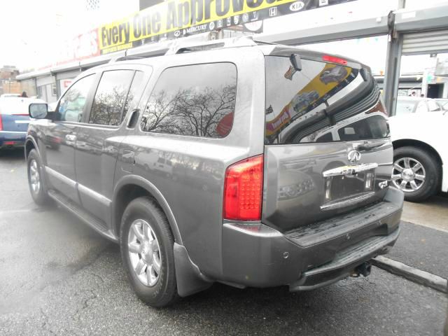 2004 Infiniti QX56 EX - DUAL Power Doors