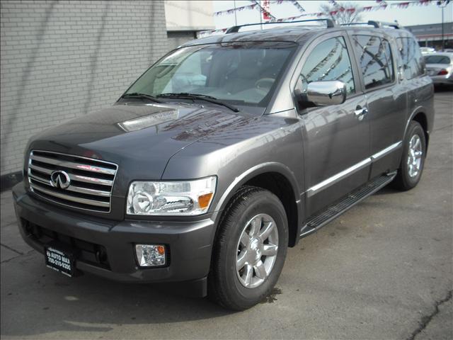 2005 Infiniti QX56 Base