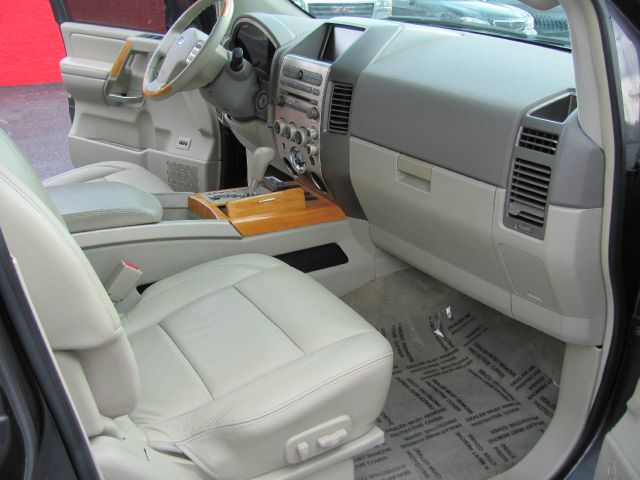 2005 Infiniti QX56 EX - DUAL Power Doors