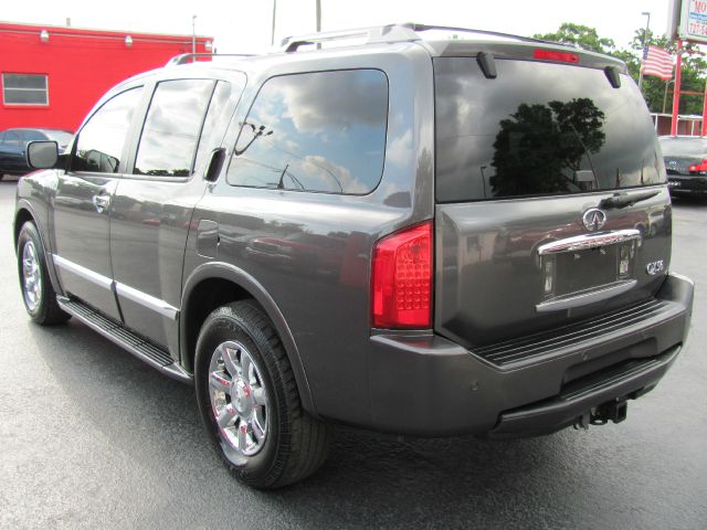 2005 Infiniti QX56 EX - DUAL Power Doors