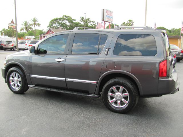 2005 Infiniti QX56 EX - DUAL Power Doors