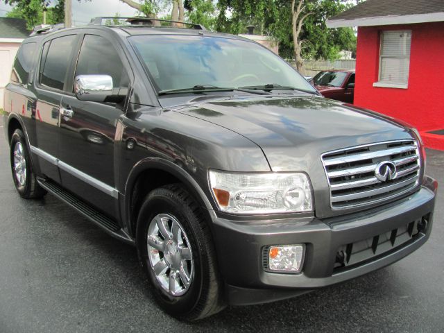 2005 Infiniti QX56 EX - DUAL Power Doors